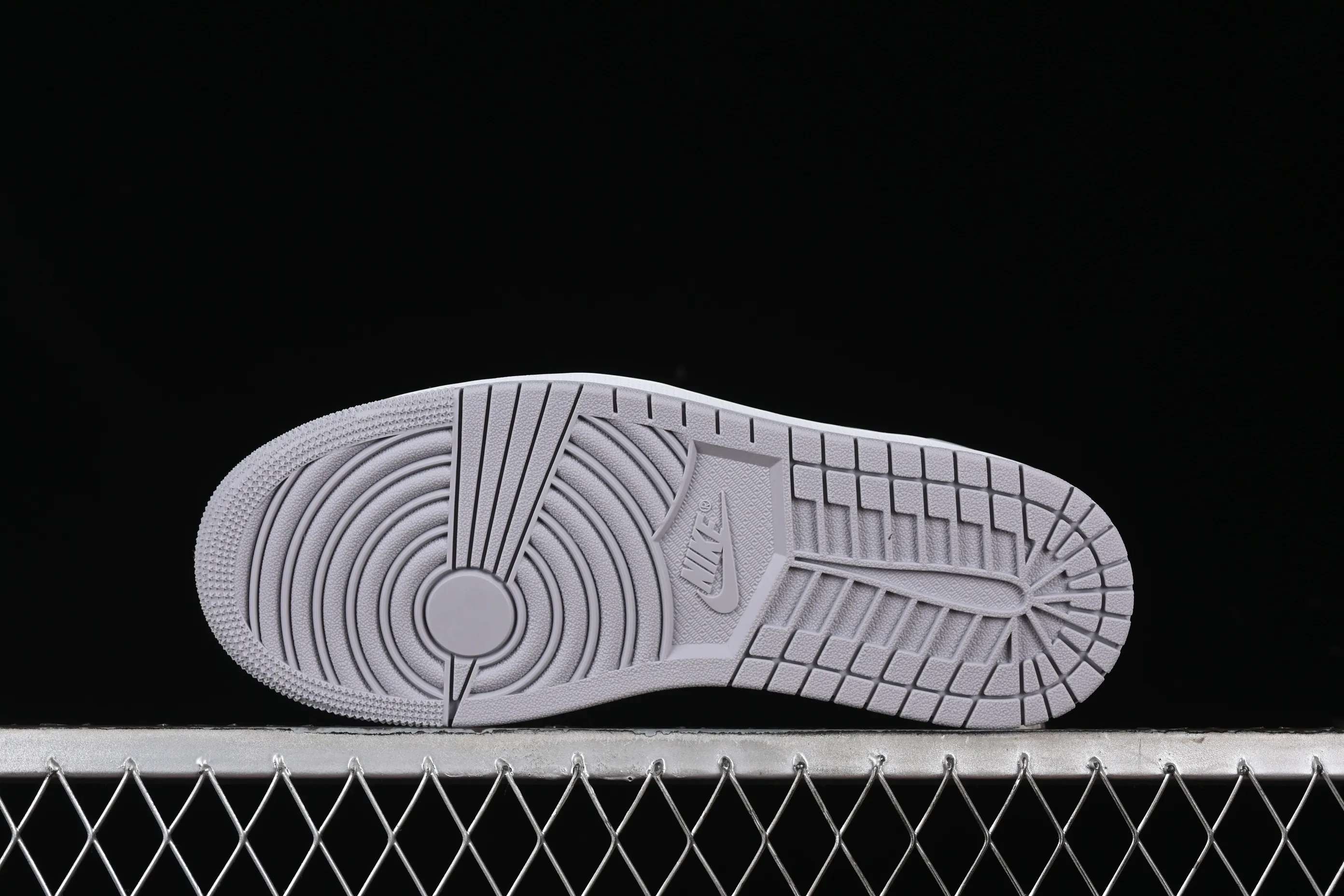 All categories Air Jordan Jordan series basketball shoes Air Jordan 1 Low pure original Air Jordan 1 Low OG AJ1 Joe 1 gray black low-top cultural casual sneakers CZ0790-110